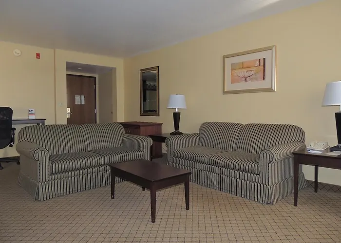 Top Hotels in Fallon NV