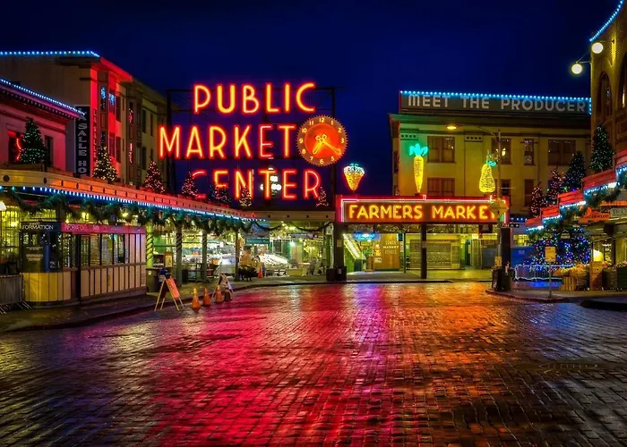 Top Hotels near Des Moines Airport Shuttle