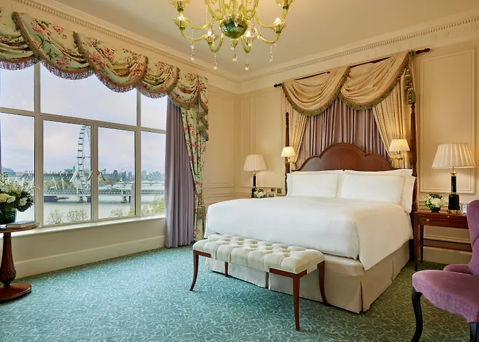 Top Hotels Near Train Stations in London