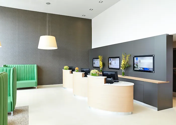 Best Hotels Near Iconic Wembley Stadium