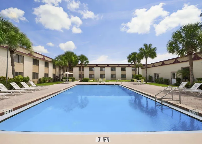 Top Hotels in Titusville, Florida's Space Coast