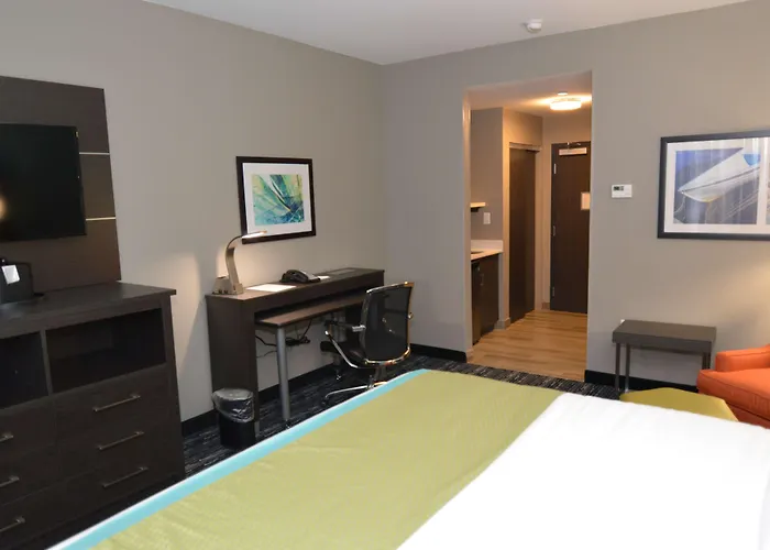 Top Hotels in Pasadena TX