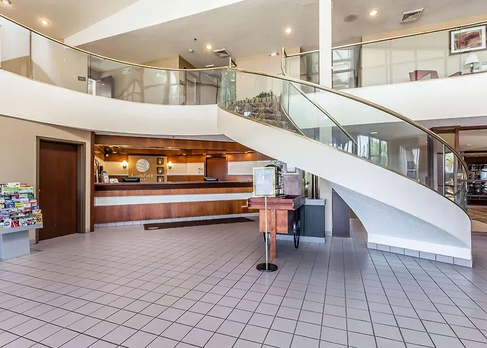 Top Hotels in Canton for an Unforgettable Stay