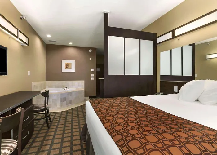 Best Hotels in Minot