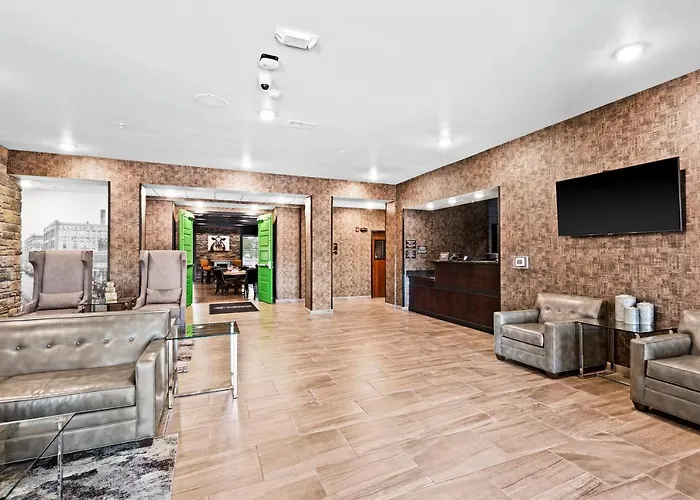 Best Superior Hotels for Scenic Stays