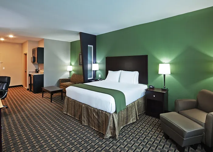 Top Hotels Near Jacksonville Airport