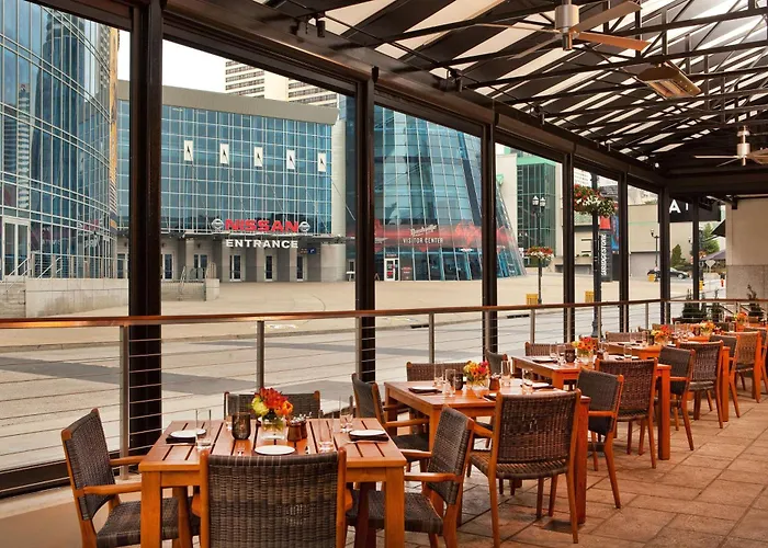 Premier Hotels Around Tootsies Orchid Lounge