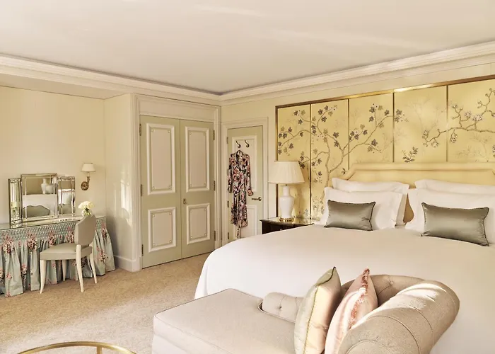 Top-Rated London Hotels for Afternoon Tea