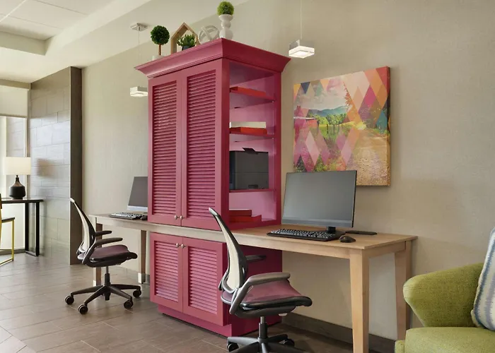 Top Hotels Near Martinsburg, WV