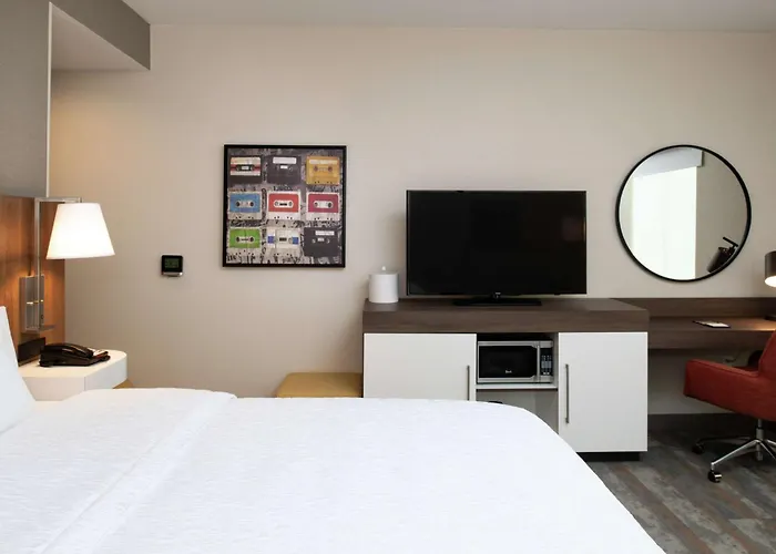 Best Hotels in Buena Park, California