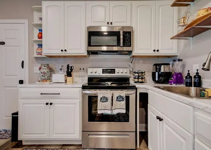 Best Hotels in Bristol for Every Traveler