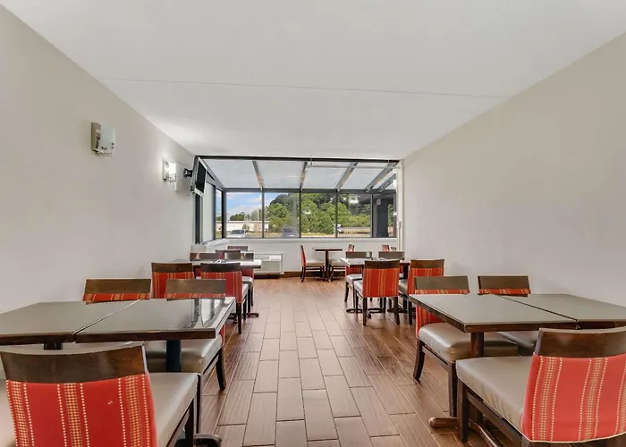 Best Hotels in Easton, Pennsylvania