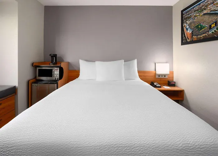 Premium Hotels in Ann Arbor, Michigan