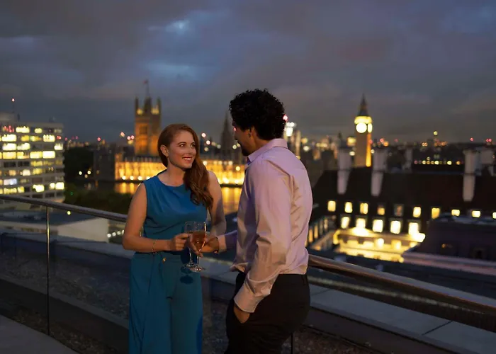 Greatest Large Hotels in London's Grandeur