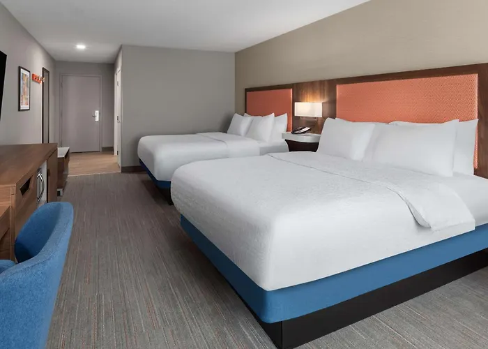 Top Hotels Near Saginaw Michigan's Cultural Hub