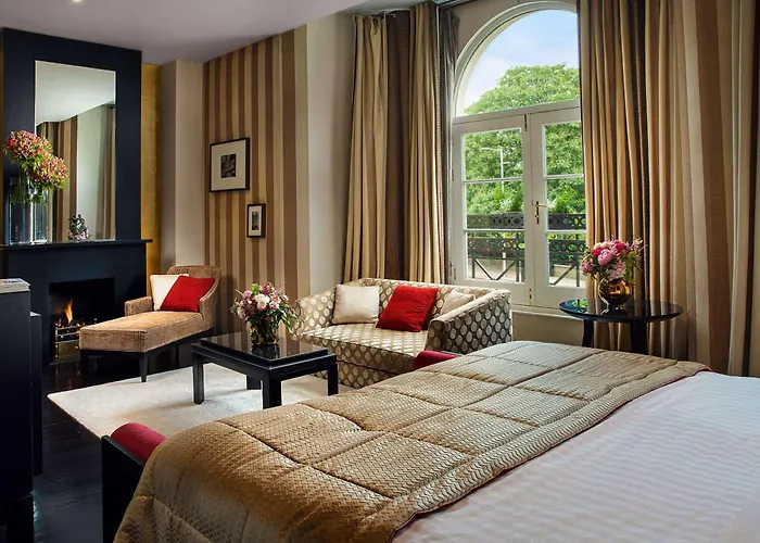 Find the Perfect Accommodation in London Lancaster Gate: Top Hotels for an Unforgettable Stay