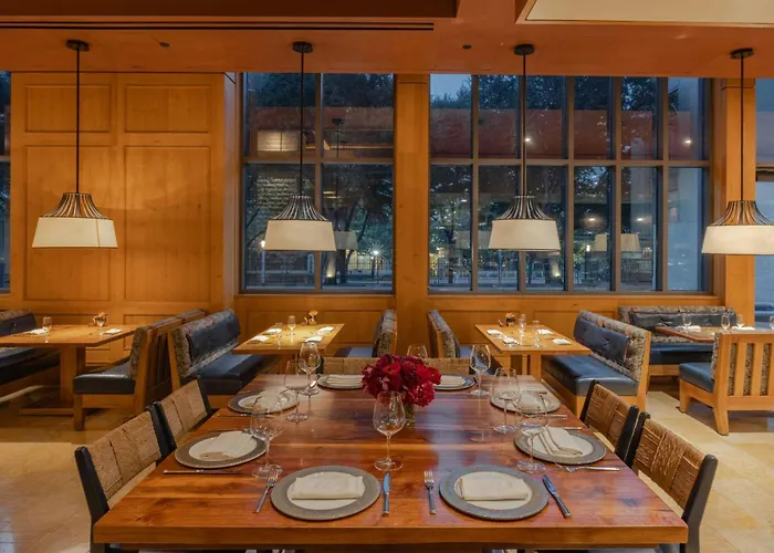 Best Hotels Near Dallas State Fair