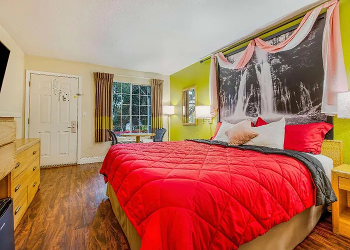 Top Hotels near Auburn, CA