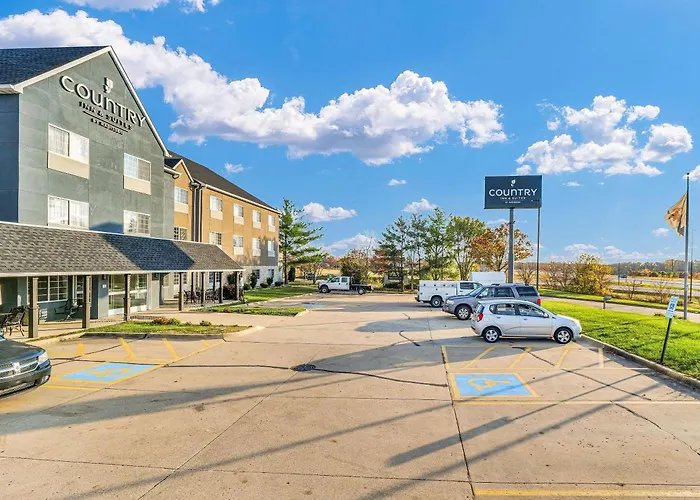 Top Hotels in Decatur, Illinois