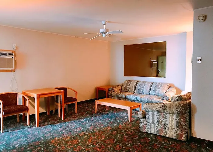 Top Hotels in Richfield, Utah