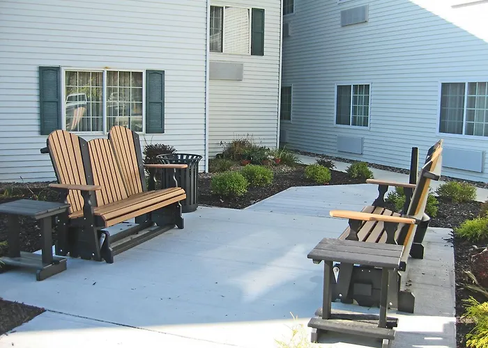 Top Hotels in Savanna IL