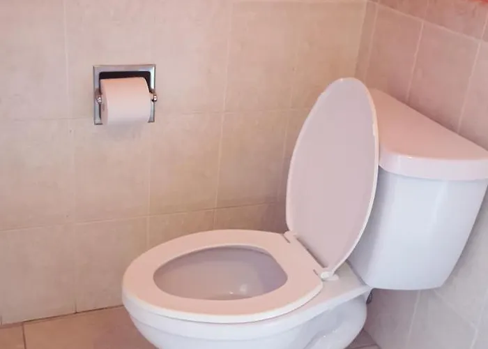 Top Hotels in Downey California