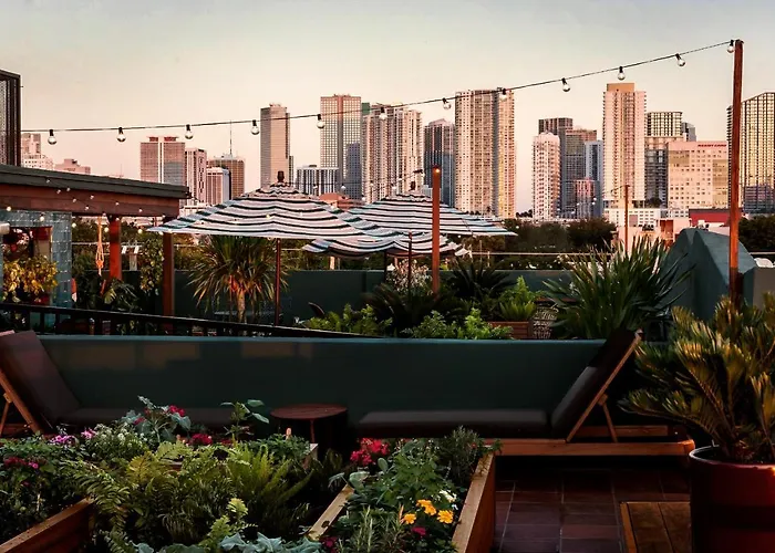 Best Hotels Near Port Miami Cruise Terminal